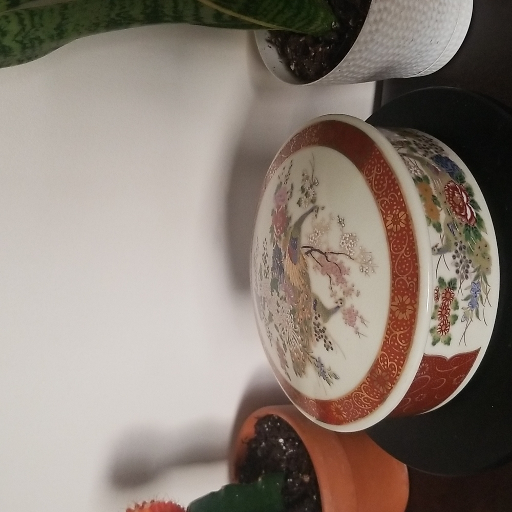 Satsuma Handpainted Bowl